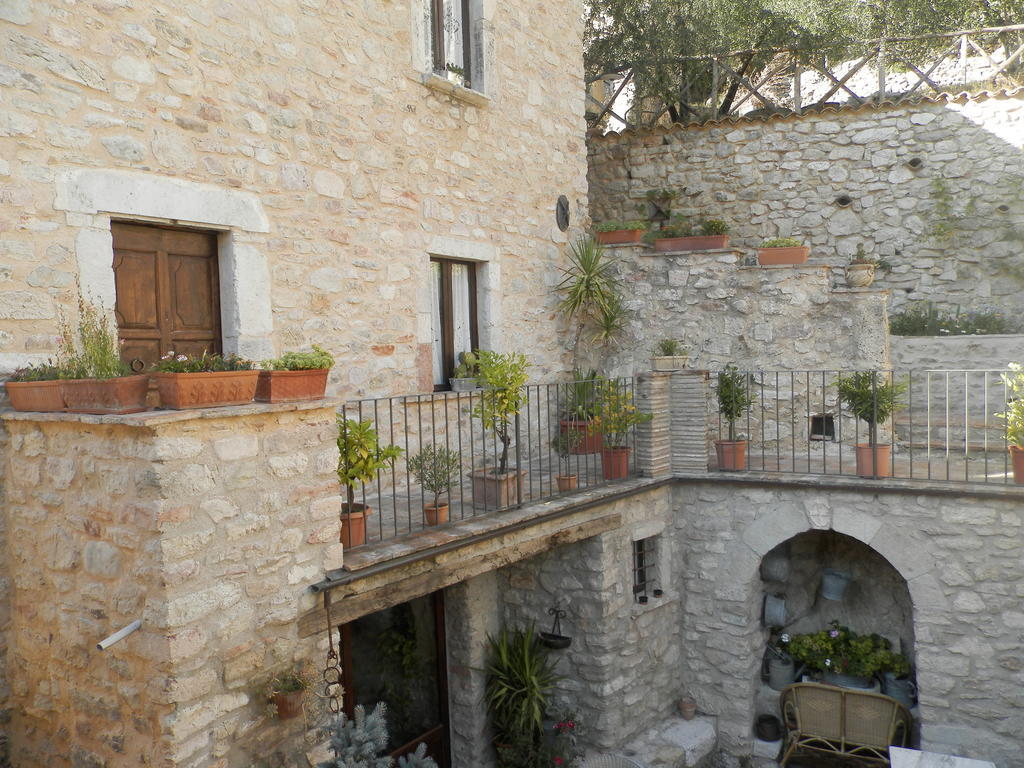 Residenza Di Paese Castello Del Poggio Hotel Ferentillo Екстериор снимка