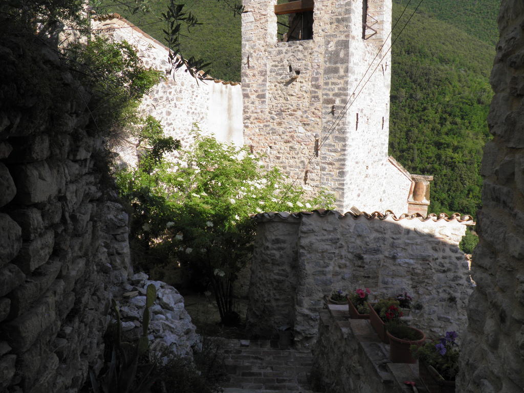 Residenza Di Paese Castello Del Poggio Hotel Ferentillo Екстериор снимка